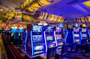 Player interface showing bet placement, live dealer feed, and chat window